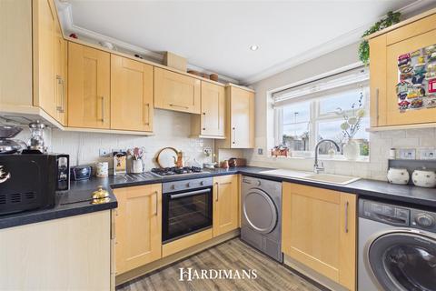 3 bedroom house for sale, Broad Fleet Close, Oulton, Lowestoft