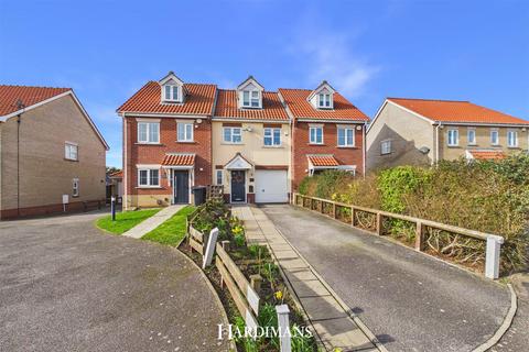 undefined, Broad Fleet Close, Oulton, Lowestoft