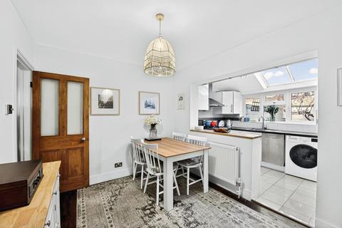 2 bedroom end of terrace house for sale, Lower Mortlake Road, Richmond