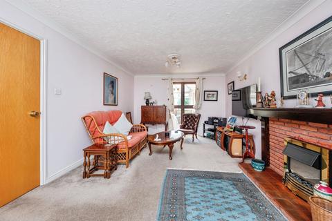 4 bedroom detached house for sale, Bromham Mill, Giffard Park, Milton Keynes