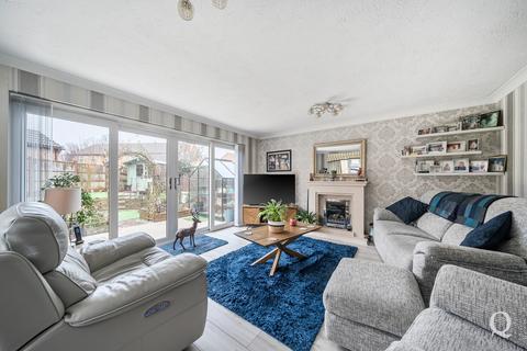 4 bedroom detached house for sale, Pavilion Drive, Kemsley, Sittingbourne, ME10