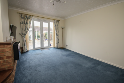 2 bedroom end of terrace house for sale, Bedford Drive, King's Lynn, PE30