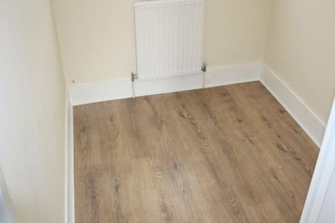 1 bedroom flat to rent, St Pauls Avenue, HARROW, HA3