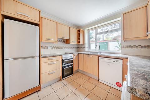 2 bedroom maisonette for sale, Craufurd Rise, Maidenhead