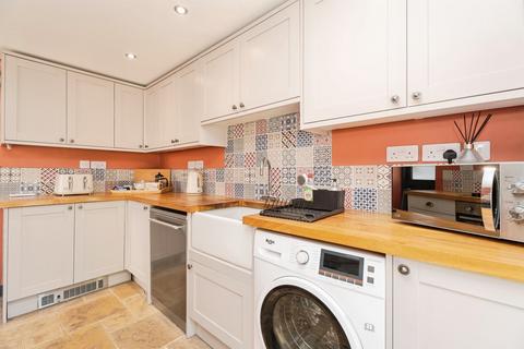 2 bedroom character property for sale, Grove Corner, Roughton, Norwich