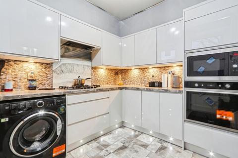 3 bedroom terraced house for sale, Farfield Terrace, Bradford