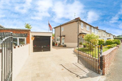 undefined, Lincroft Crescent, Leeds