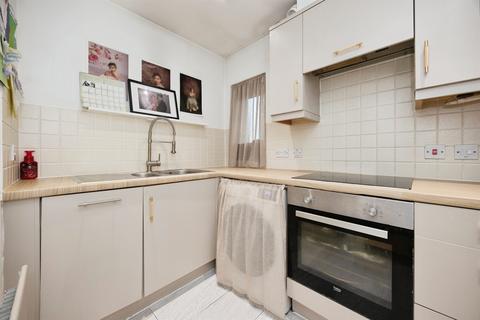 2 bedroom apartment for sale, Bluebell Road, Kingsnorth, Ashford