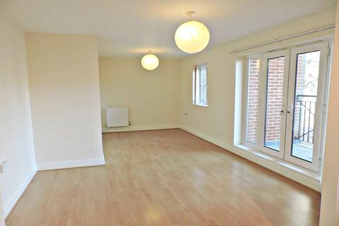 2 bedroom flat to rent, Wye Gardens, Fryers Lane, High Wycombe, HP12