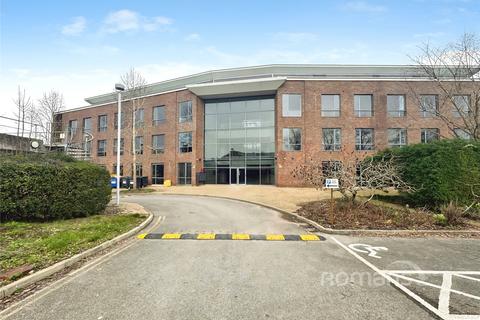 Flat to rent, Roop House, Waterfront, Fleet, GU51