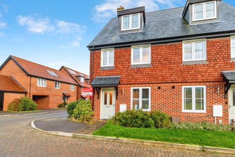 3 bedroom semi-detached house for sale, Badgers Bolt, Colden Common, Winchester