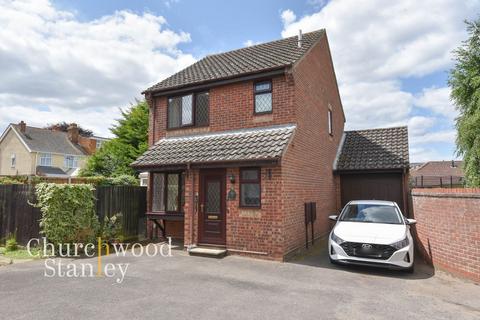 3 bedroom detached house for sale, Remercie Road, Mistley, CO11