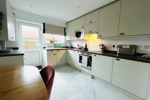 2 bedroom detached bungalow for sale, Gosford Way, Polegate