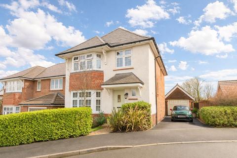 4 bedroom detached house for sale - The Maltings, Llantarnam, NP44