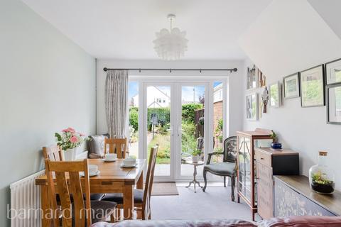 3 bedroom semi-detached house for sale, Brambletye Park Road, Redhill