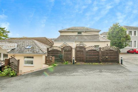 2 bedroom ground floor flat for sale, Victoria Road, Malvern