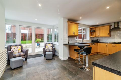 4 bedroom detached house for sale, The Green, Carlton, Nottingham
