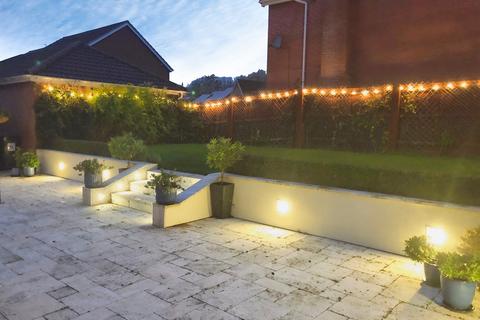 4 bedroom detached house for sale, The Green, Carlton, Nottingham
