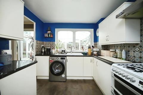 undefined, Broughton Close, Taunton