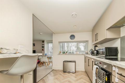 2 bedroom apartment for sale, Earlswood Way, COLCHESTER
