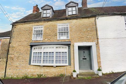 4 bedroom terraced house for sale, Mill Street, Wincanton