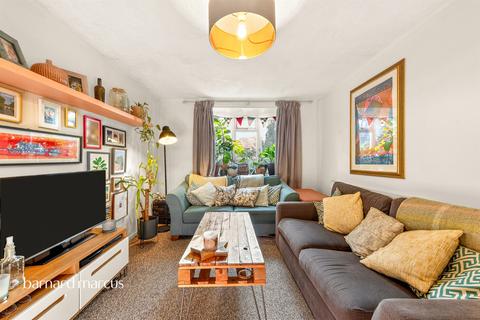 Smallwood Road, London