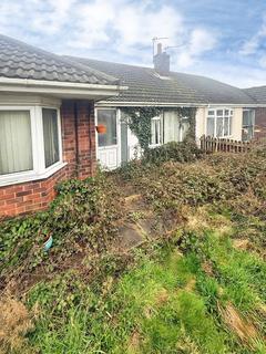 2 bedroom bungalow for sale, Field House Road, Grimsby DN36
