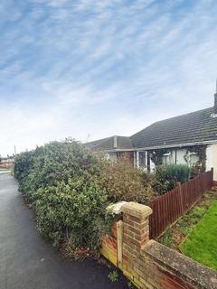 2 bedroom bungalow for sale, Field House Road, Grimsby DN36
