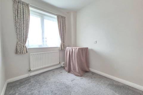 2 bedroom flat for sale, Chartwell Drive, Farnborough, Kent, BR6