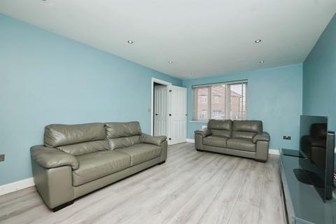 4 bedroom detached house for sale, Rhondda Vale, Aylesham, Canterbury