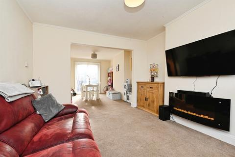 3 bedroom semi-detached house for sale, Old Lynn Road, Wisbech