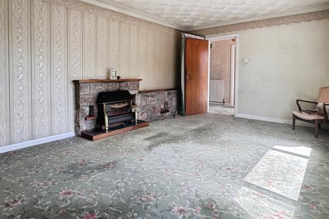 2 bedroom bungalow for sale, Nr A5025, Llanfachraeth, Anglesey, LL65