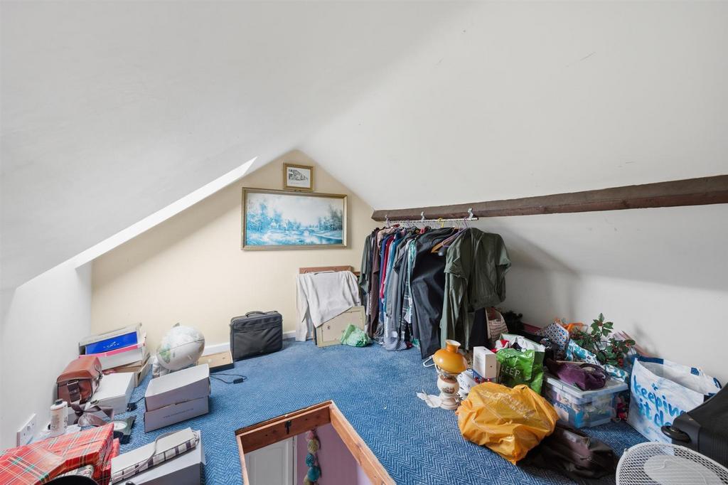 8 St Dials Rd-17.jpg