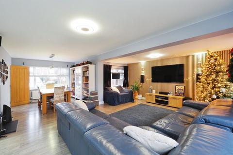 undefined, Cadgwith Drive, Derby DE22