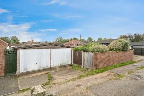 3 bedroom detached bungalow for sale, Rockingham Road, Swinton, Mexborough