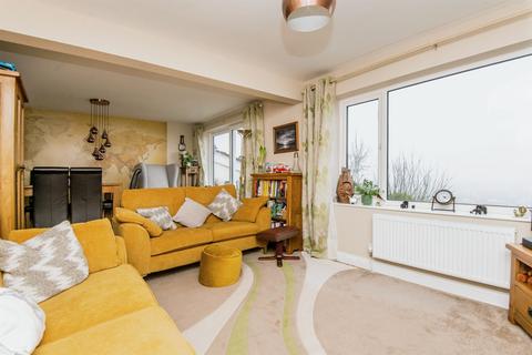 3 bedroom detached bungalow for sale, Sideling Fields, Tiverton