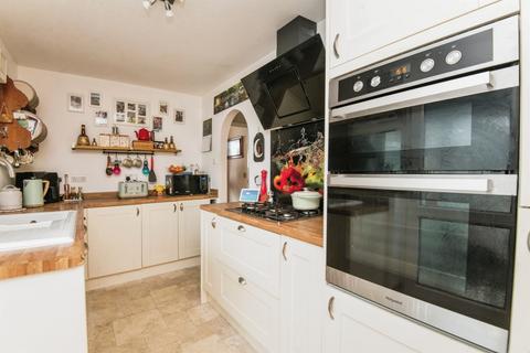 3 bedroom detached bungalow for sale, Sideling Fields, Tiverton