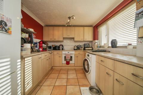 undefined, Swan Close, STOWMARKET