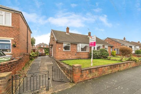 2 bedroom semi-detached bungalow for sale, Coniston Road, Dewsbury