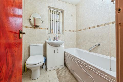 2 bedroom semi-detached bungalow for sale, Coniston Road, Dewsbury