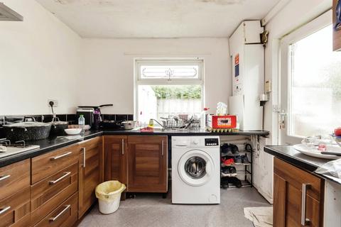 2 bedroom detached bungalow for sale, Wigman Road, Nottingham
