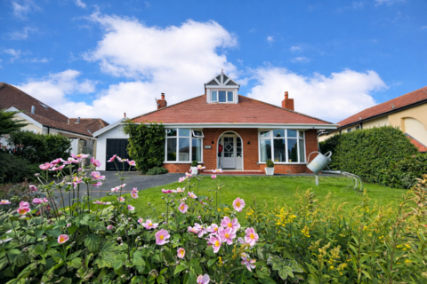 4 bedroom detached house for sale, Norbreck Road, Norbreck FY5
