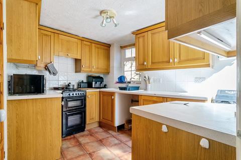 2 bedroom detached house for sale, Silver Street, Newport Pagnell