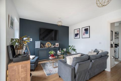 undefined, Foxdown, Overton, Basingstoke, RG25 3JQ