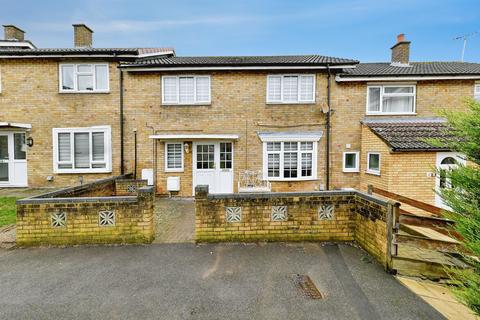 3 bedroom terraced house for sale, Oakfields Close, Stevenage
