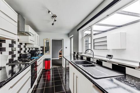 2 bedroom terraced house for sale, Edinburgh Street, Swindon