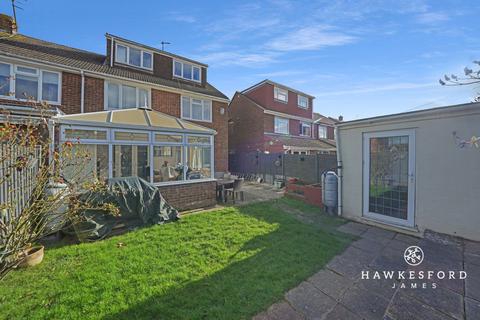 5 bedroom semi-detached house for sale, Middletune Avenue, Sittingbourne ME10