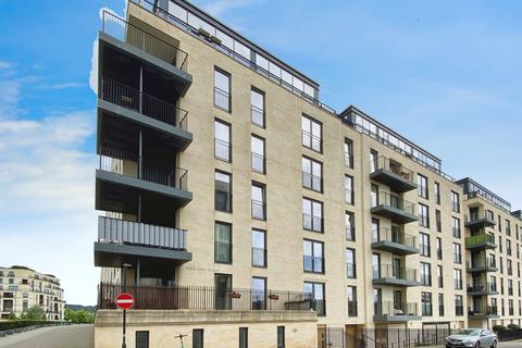 2 bedroom flat for sale, Midland Road, Bath