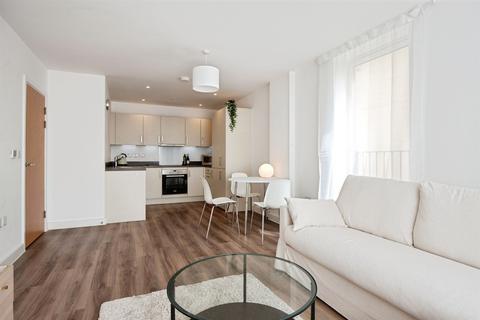 2 bedroom flat for sale, Midland Road, Bath