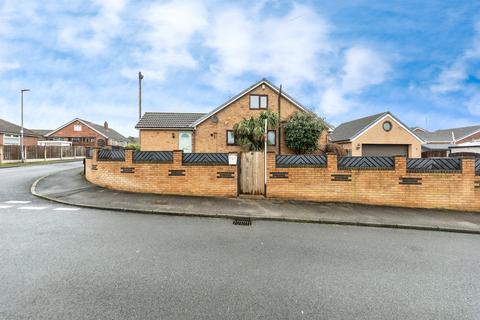4 bedroom semi-detached bungalow for sale, Lowfield Crescent, Hemsworth, Pontefract